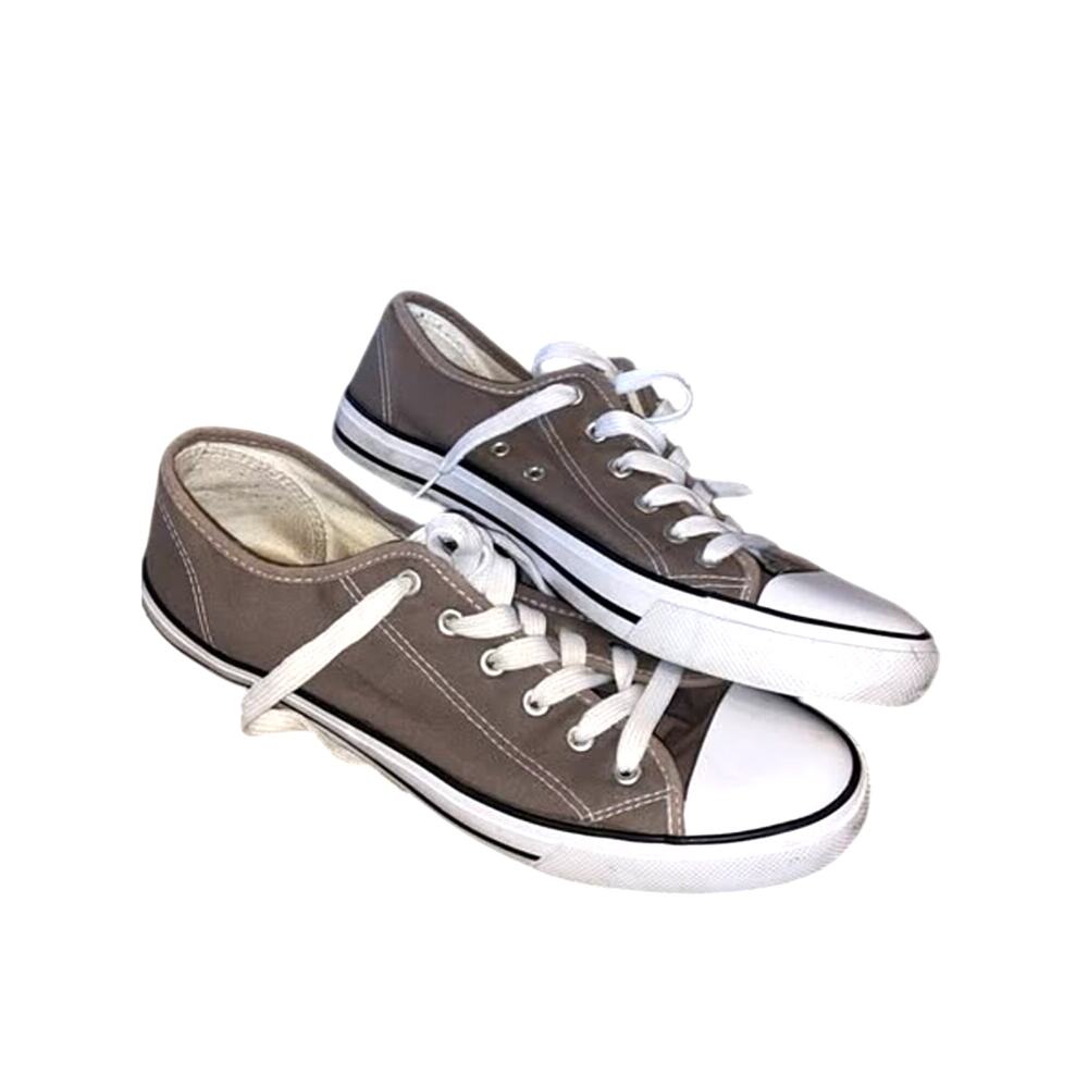 Men’s converse SZ 10